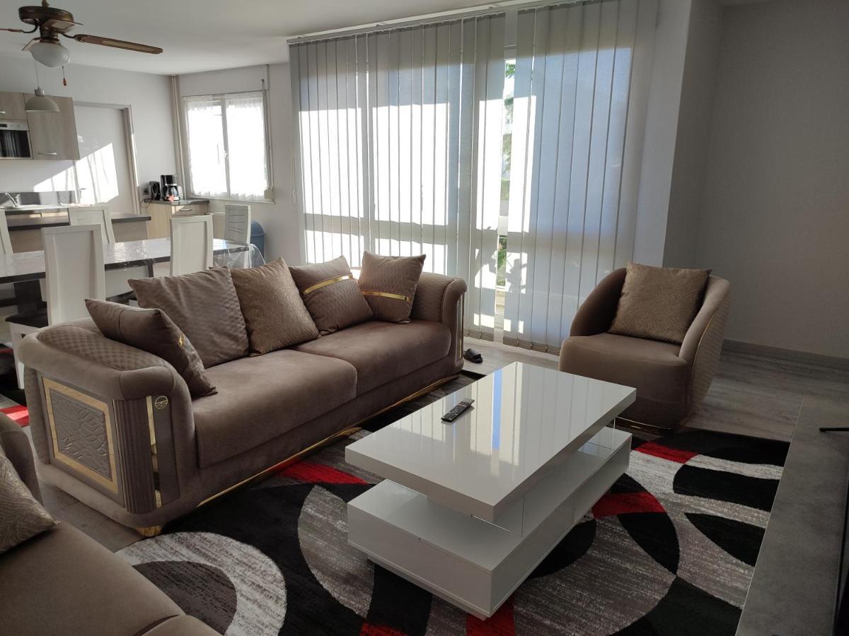 Grand Et Superbe Appartement Proche Paris 크레유 외부 사진