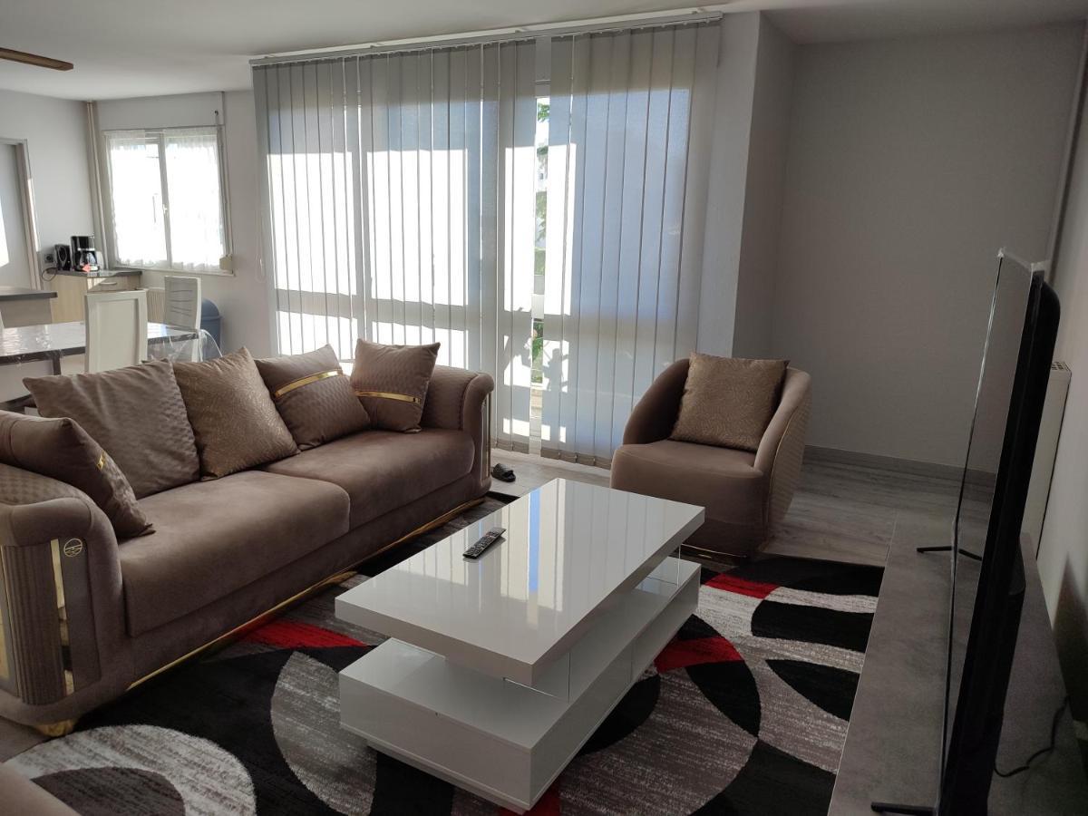 Grand Et Superbe Appartement Proche Paris 크레유 외부 사진